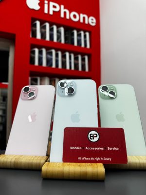 Apple iPhone 15 5G (6GB/128GB) USATO GRADO A